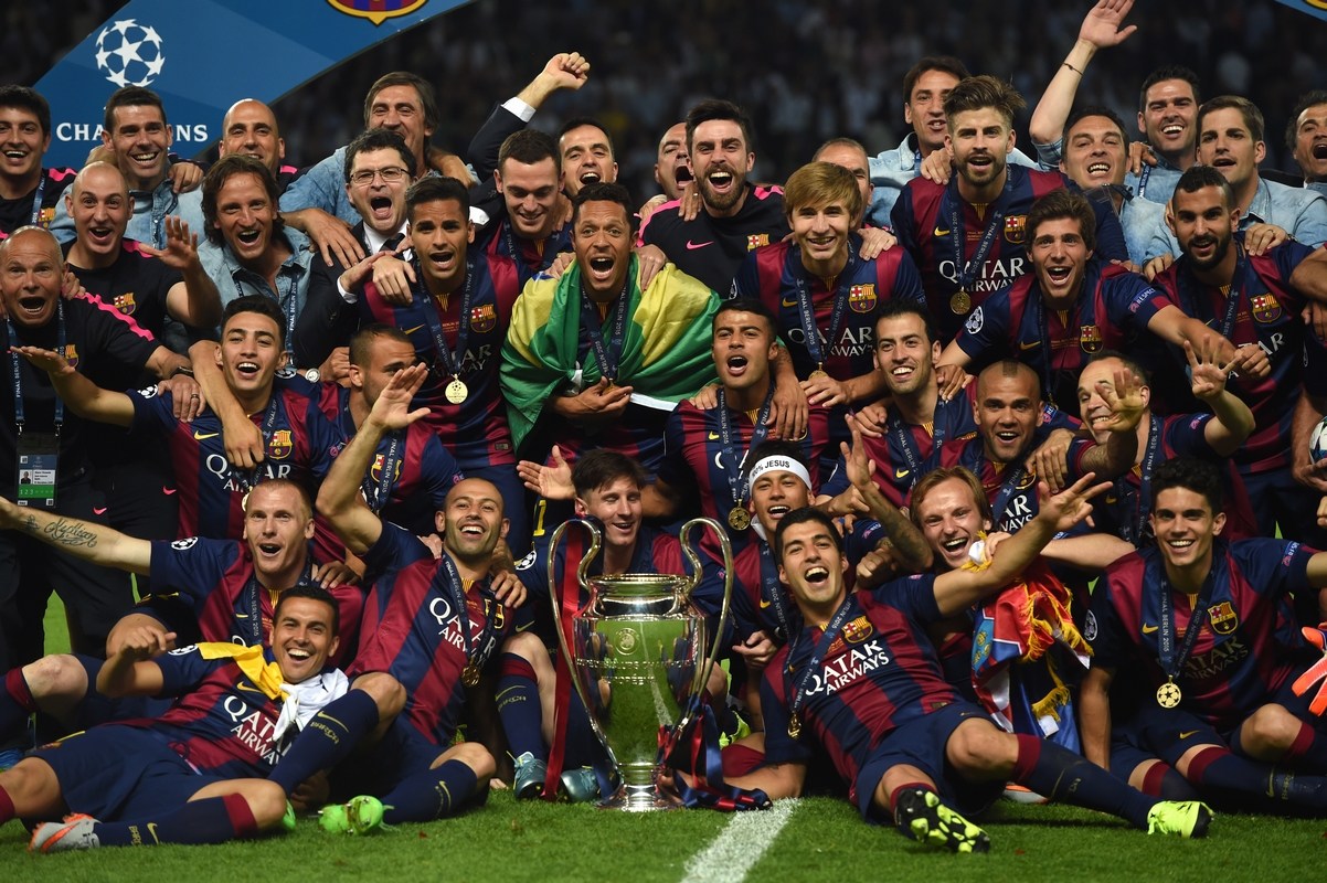 成都蓉城祝贺铜梁龙冲超：期待我们明年中超赛场见（成都蓉城恭贺铜梁龙成功冲超，期待明年中超赛场相见）