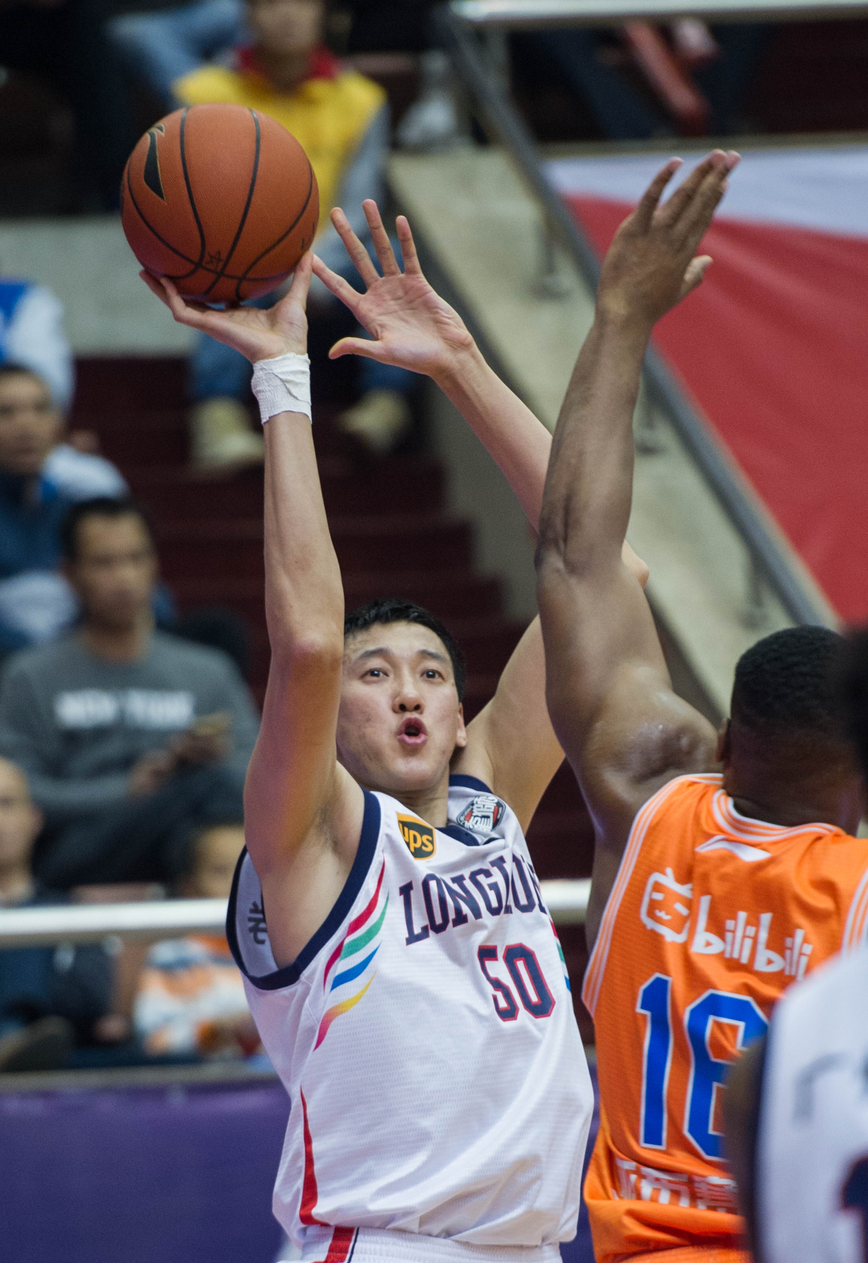 美记：凯斯勒寻求薪资总额超过1.2亿美元的长期合同&爵士不愿意（美媒：凯斯勒寻求总额超1.2亿美元长约 爵士无意接受）