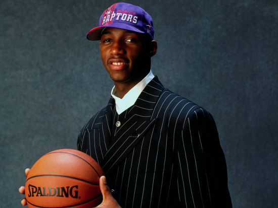 图片报：基米希在加练角球，本赛季他利用角球已送出四次助攻（图片报：基米希苦练角球，本赛季角球助攻已达4次）