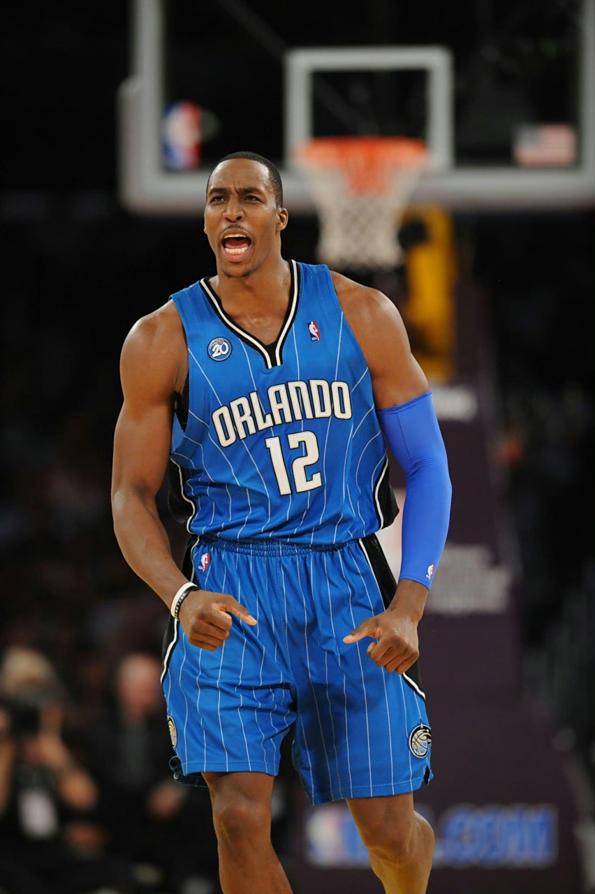 欧冠球员表现评析：C罗连续进球,（欧冠球星状态解读：C罗连场破门）