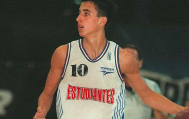 跟队：弗拉霍维奇伤情不乐观，很可能缺阵5-6周甚至更长时间（随队记者：弗拉霍维奇伤情堪忧，恐休战5-6周乃至更久）